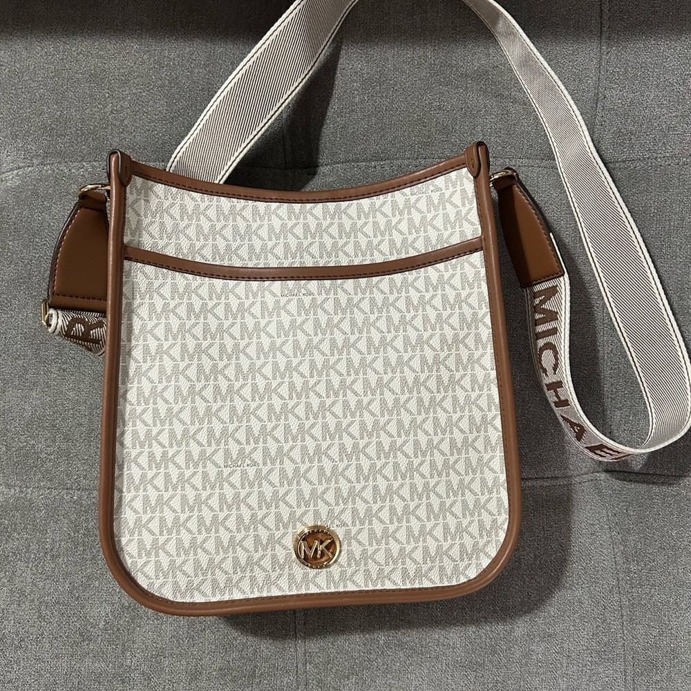 Michael Kors Cream and Brown Monogram Shoulder Bag